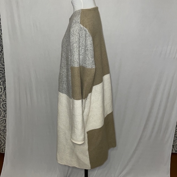 CJ Banks Duster - Picture 3 of 7